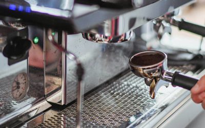 Desayunos en Bar Cafetería La Salud en Los Cristianos: Empieza el día con el mejor sabor casero.