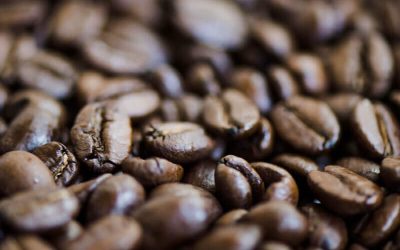 ☕ El arte de servir un buen café en Bar Cafetería La Salud