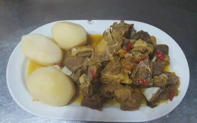 El sabor de la comida casera en Bar Cafetería La Salud en Los Cristianos: Tradición y calidad en cada bocado