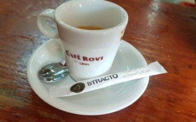 El Café de Bar Cafetería La Salud: Aroma y sabor en cada taza.