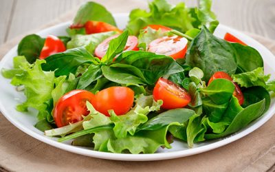 🍴 Platos ligeros post‐playa: qué pedir para comer saludablemente sin renunciar al sabor