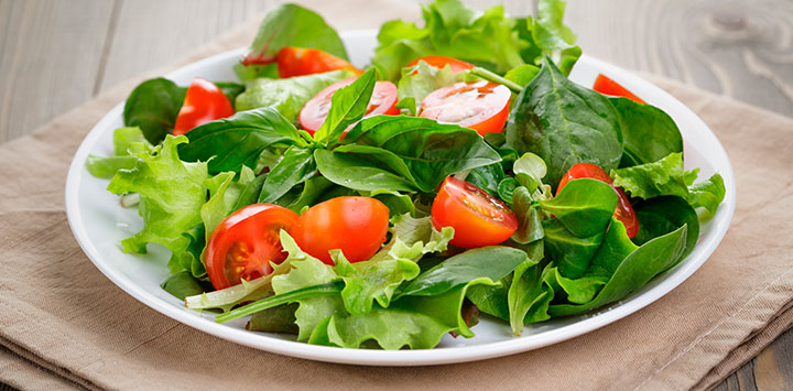 🍴 Platos ligeros post‐playa: qué pedir para comer saludablemente sin renunciar al sabor