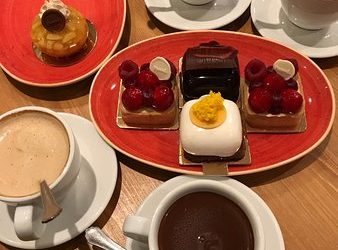 Café y postre: combinaciones que sorprenden